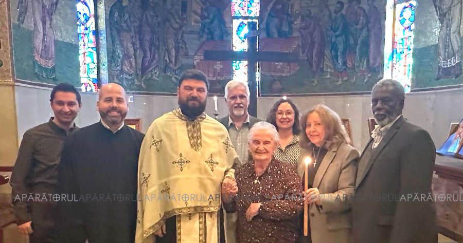 Lecție pentru alții! O bătrână din New York primită în Biserica Ortodoxă de ziua ei, la 100 de ani!
